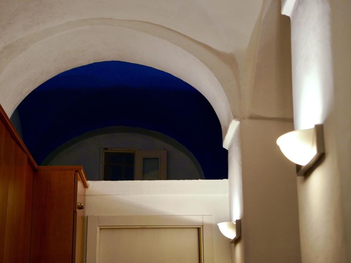 Mancini House Appartement Napels Buitenkant foto